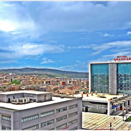 Grand Asya Hotel Bandırma Extérieur photo