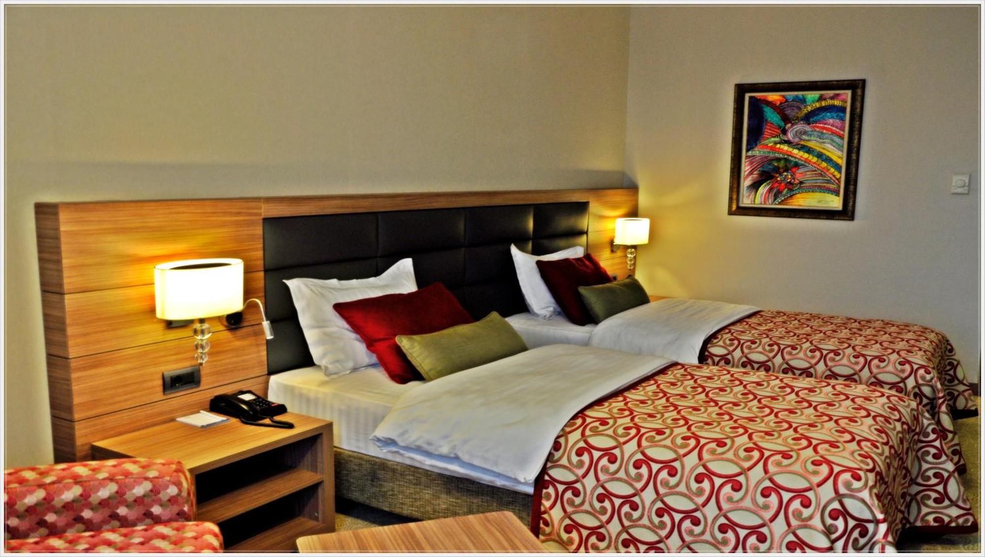 Grand Asya Hotel Bandırma Extérieur photo